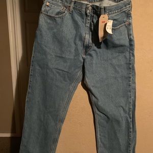 Men’s Levi size 40x30 blue jeans